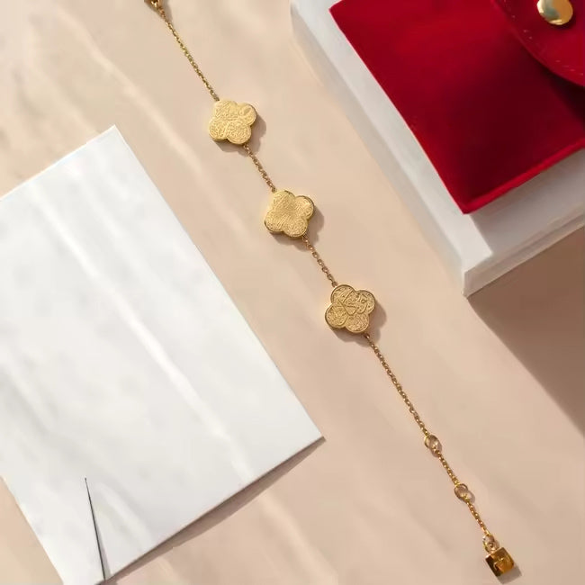 Islam Muslim Arabic Allah Gratitude Trust in God Clover Stainless Steel Pendant Fashion Jewelry Necklaces for Women celestejewels